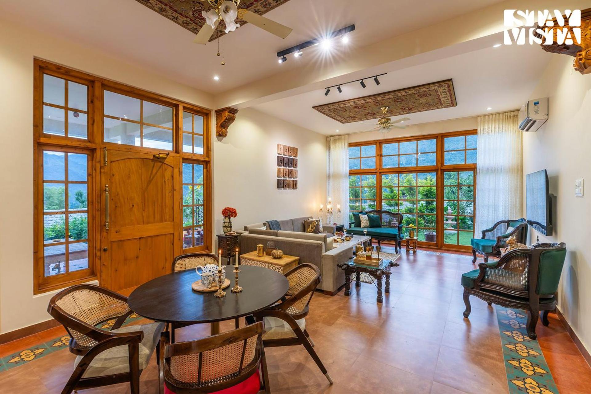 Stayvista At The Oakridge 4 Bhk Villa In Dharamshala With Jacuzzi & Balcony Chamba (Himachal Pradesh) Eksteriør bilde